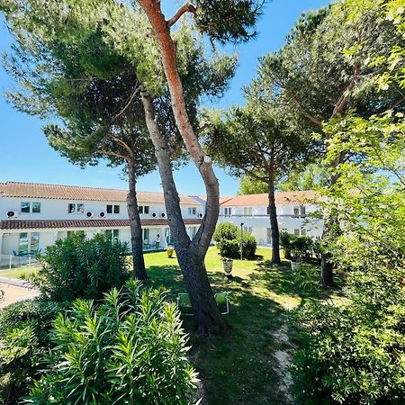 Artemia Aigues-Mortes - Hotel Avec Piscine Luaran gambar