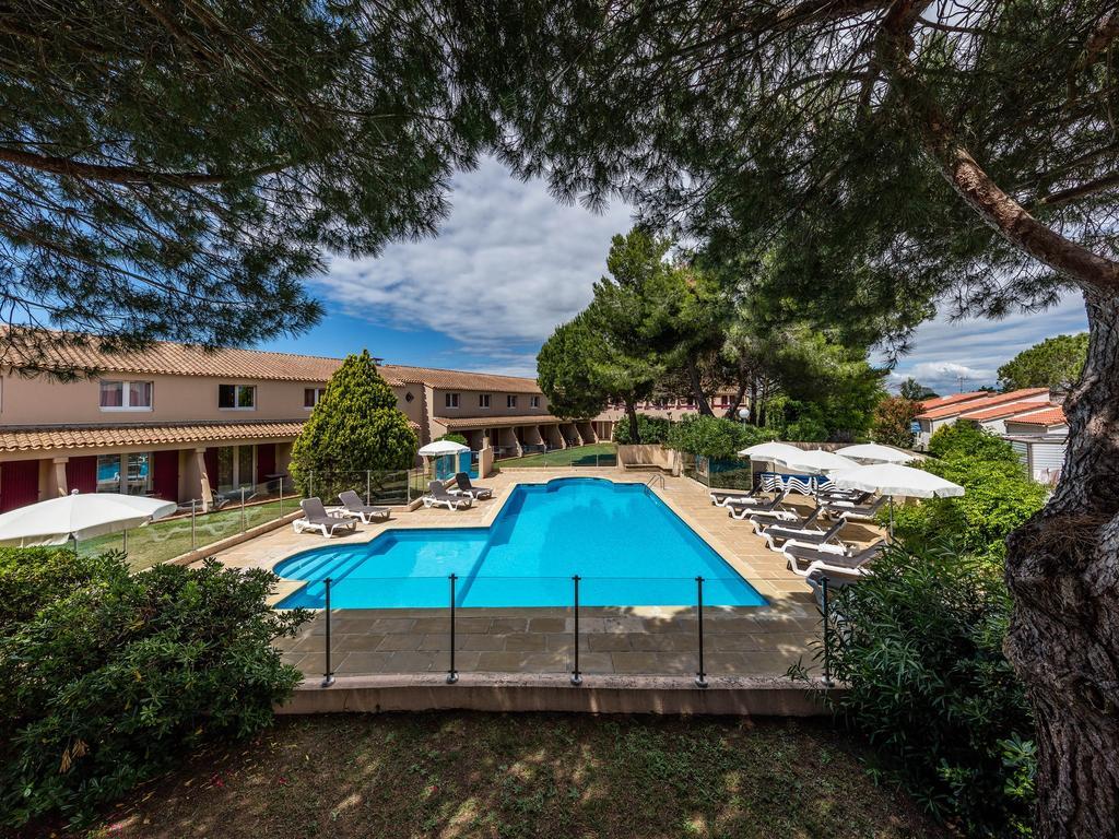 Artemia Aigues-Mortes - Hotel Avec Piscine Luaran gambar